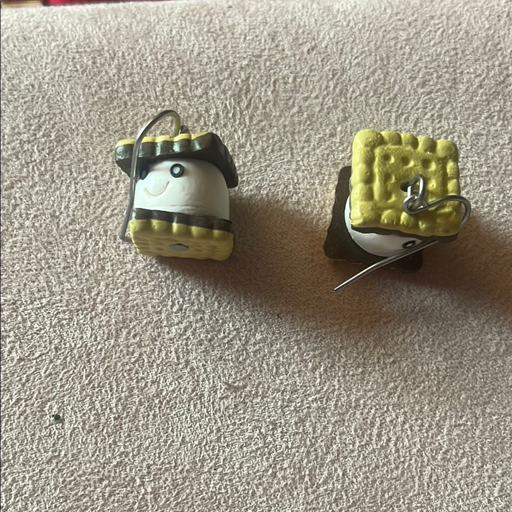Yellow and Black Textured Earrings